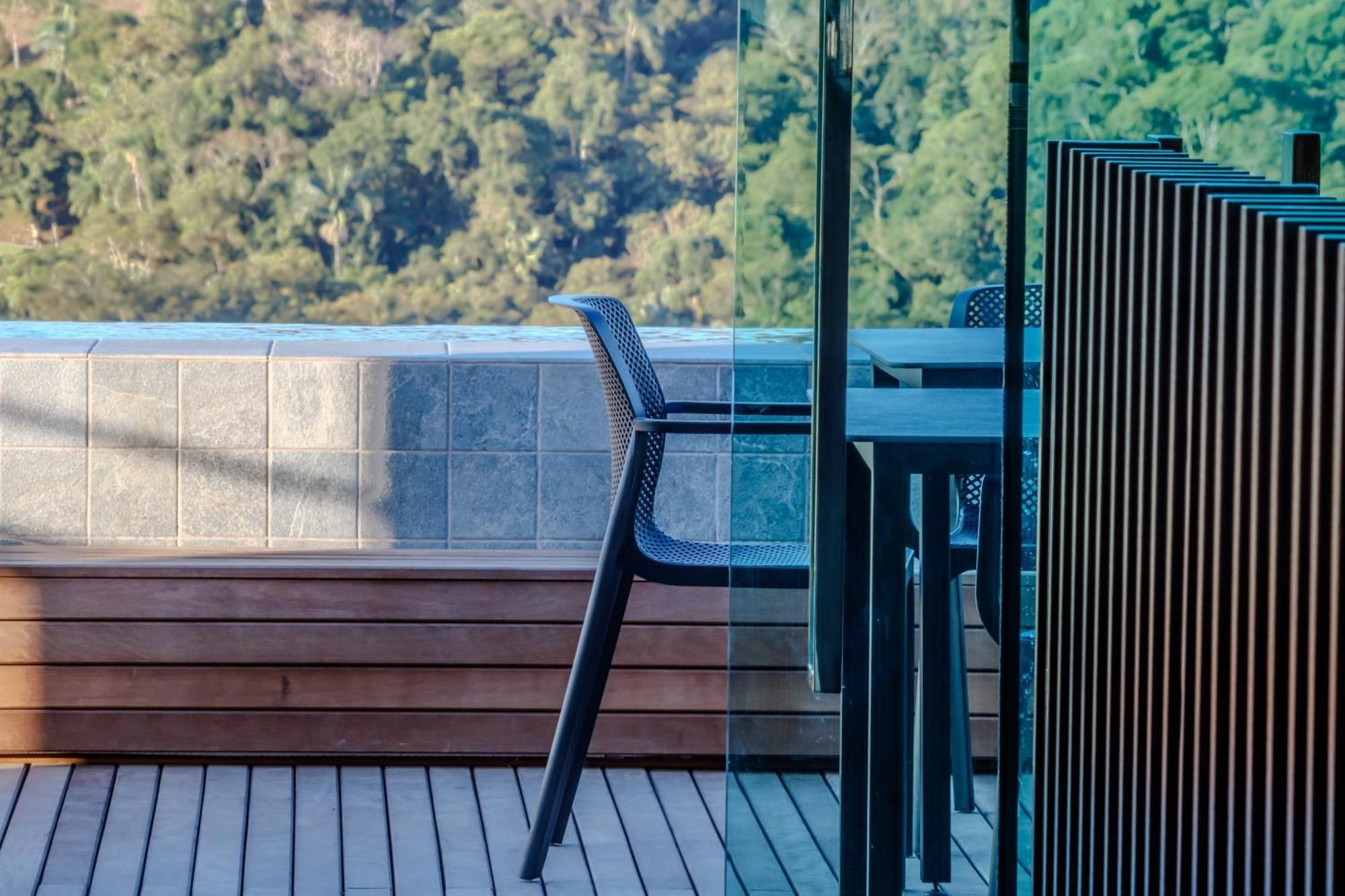 Loft Novo Todo Mobiliado Com Wifi Piscina E Proximo A Oktober Apartment Blumenau Exterior foto