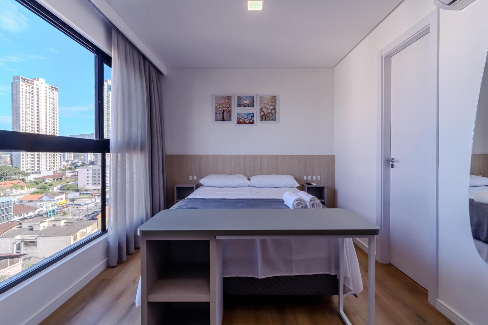 Loft Novo Todo Mobiliado Com Wifi Piscina E Proximo A Oktober Apartment Blumenau Exterior foto