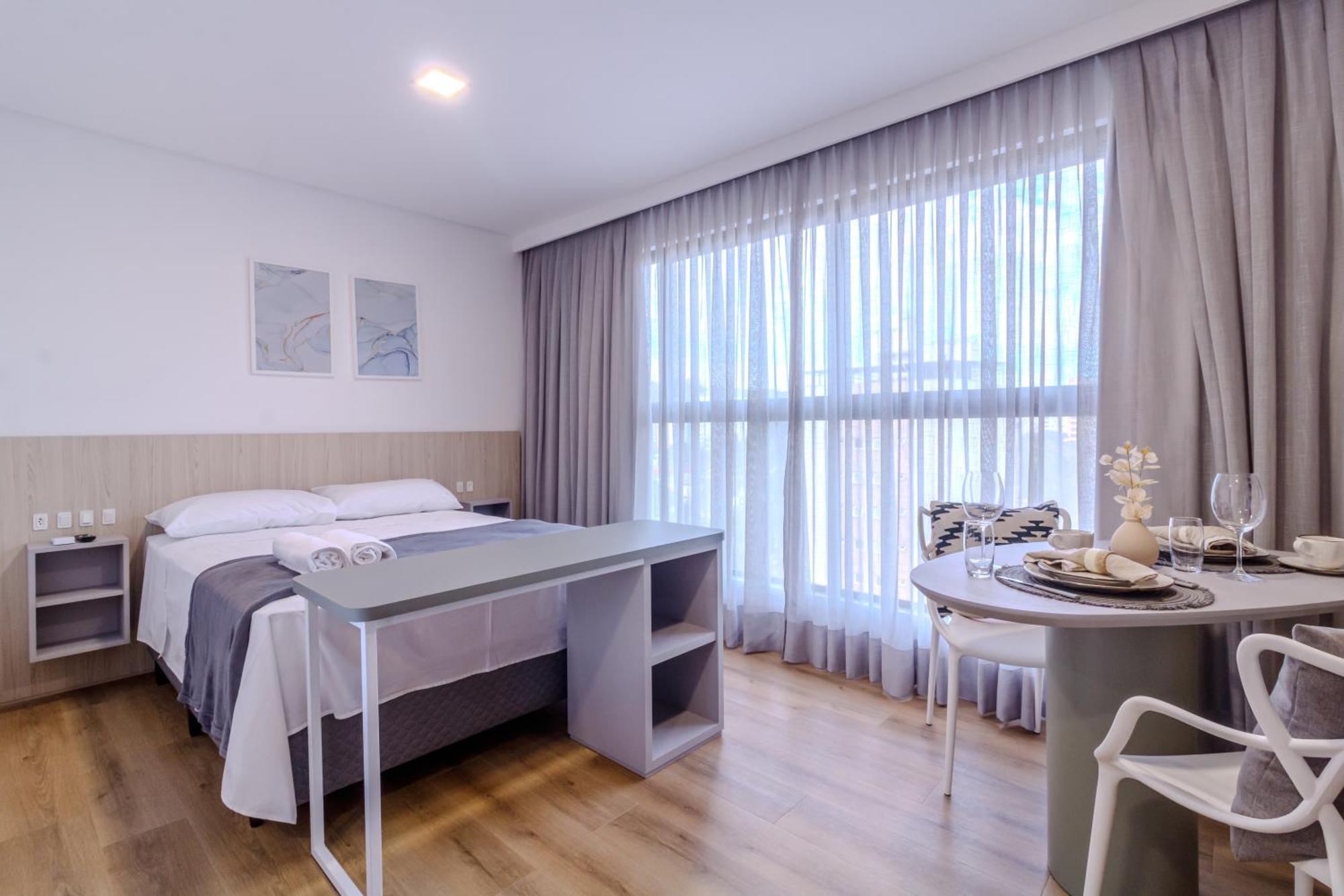 Loft Novo Todo Mobiliado Com Wifi Piscina E Proximo A Oktober Apartment Blumenau Cameră foto