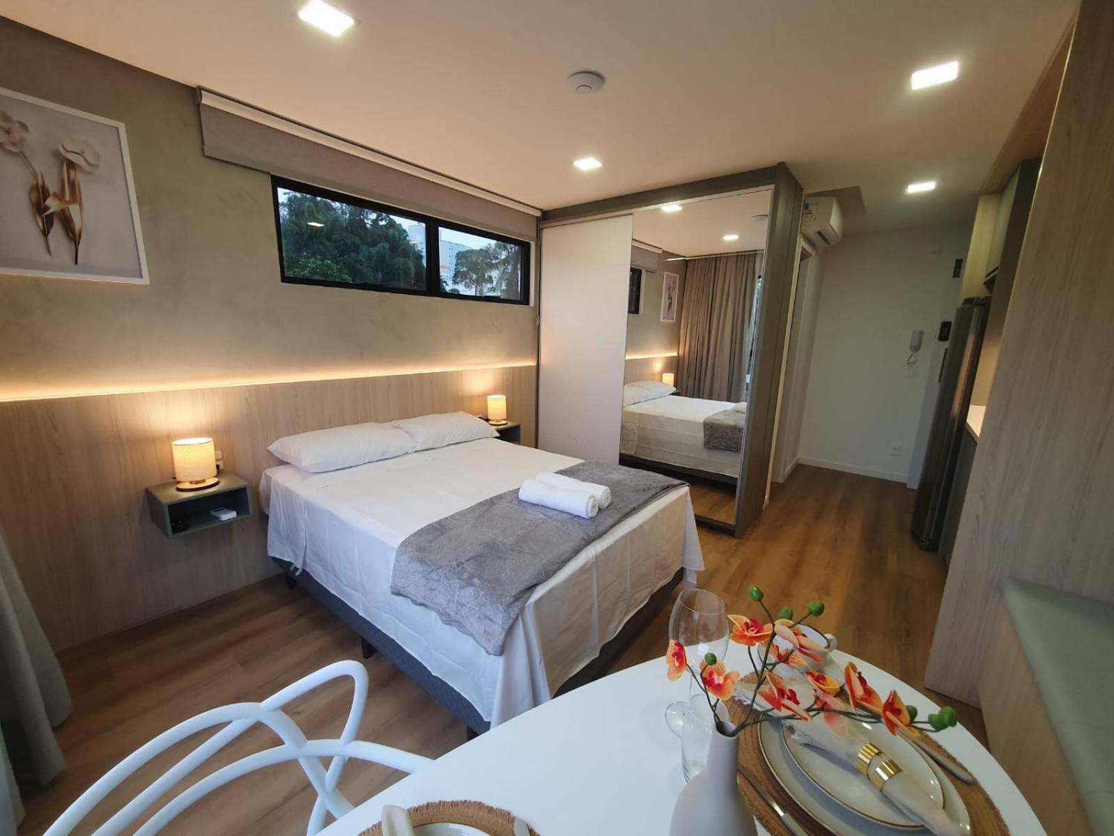 Loft Novo Todo Mobiliado Com Wifi Piscina E Proximo A Oktober Apartment Blumenau Exterior foto